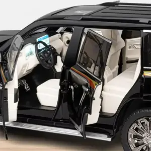 1:18 Scale Toyota Land Cruiser LC300 ZX Diecast Model 14 Scd31cfe40b2c4a8eaf2d5b480df95759W