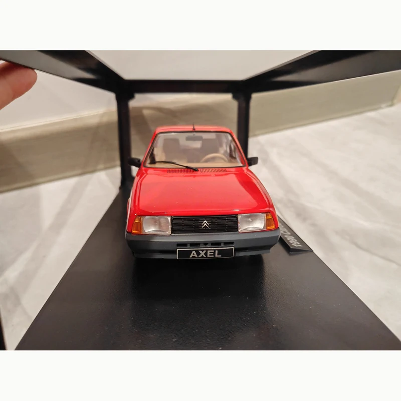 KK 1/18 Citroen AXEL 12 TRS Model Car 4 KK 1/18 Citroen AXEL 12 TRS Model Car - Image 4