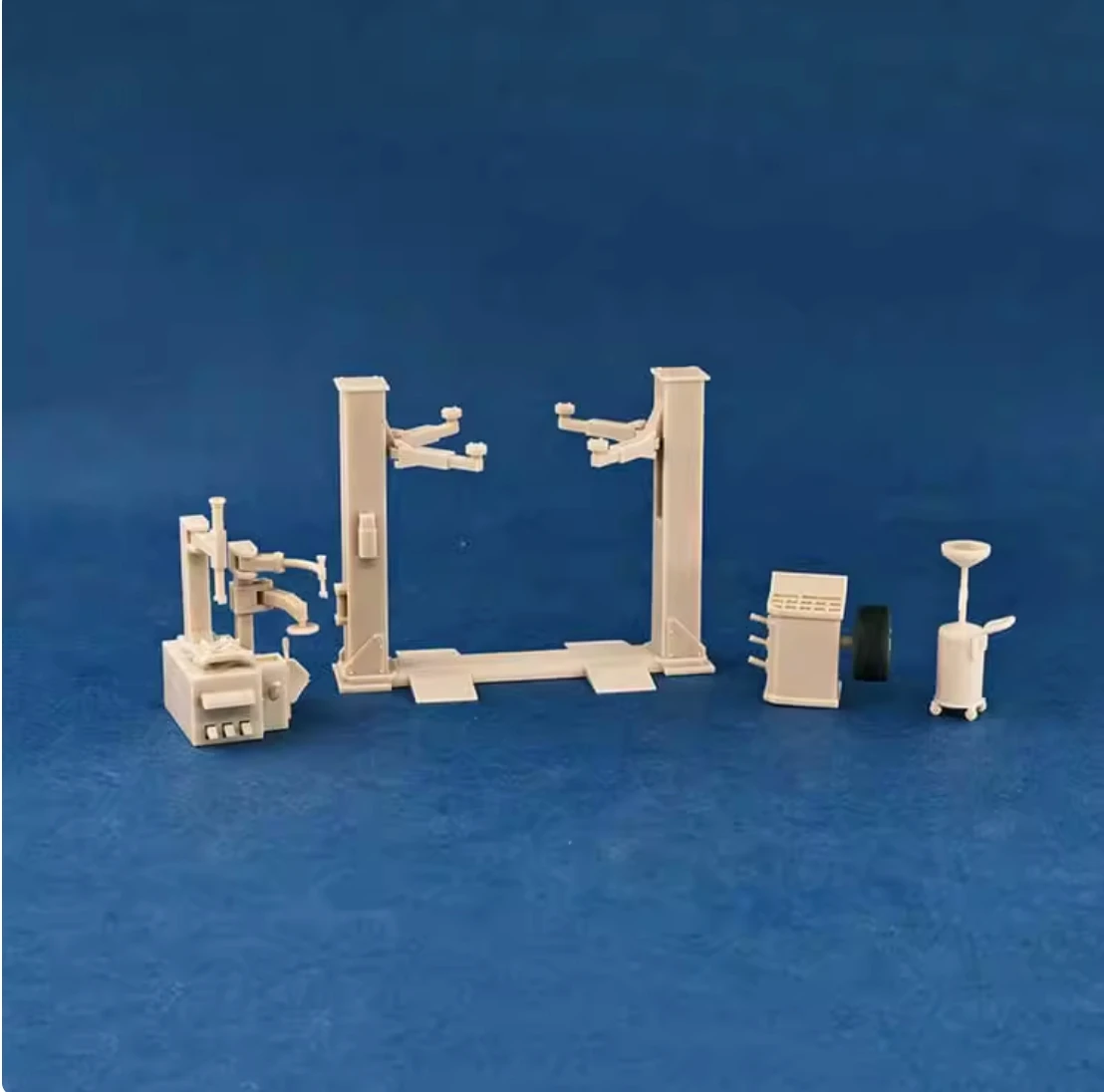 1/64 Scale Garage Accessories Set 9 1/64 Scale Garage Accessories Set - Image 9