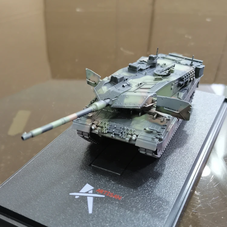 1:72 Scale German Leopard 2A7 Tank Model 3 1:72 Scale German Leopard 2A7 Tank Model - Image 3