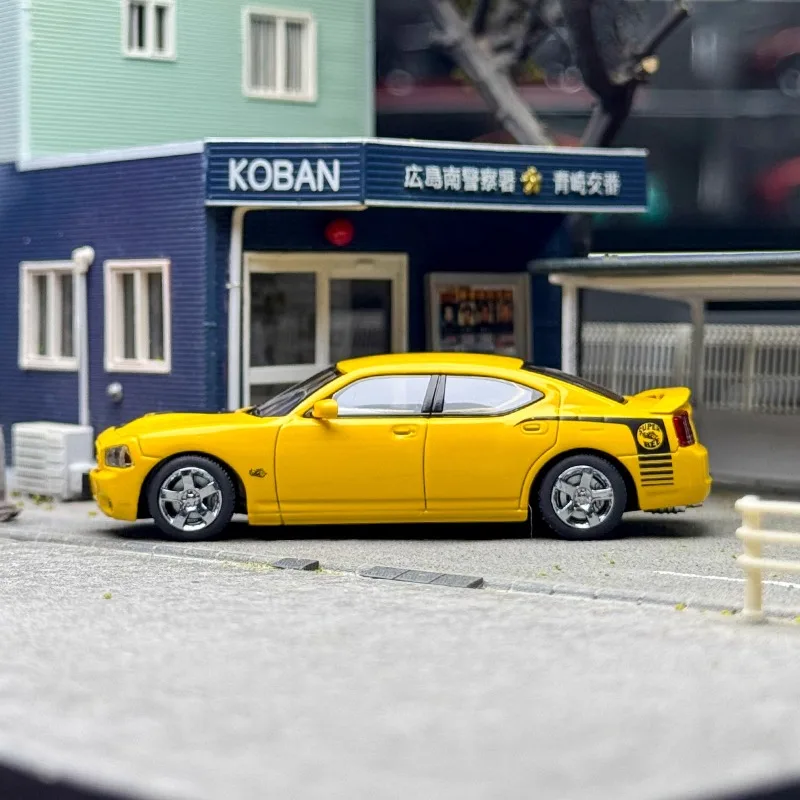 Rollin 1/64 Dodge Charger 08 R/T Diecast Model 5 Rollin 1/64 Dodge Charger 08 R/T Diecast Model - Image 5