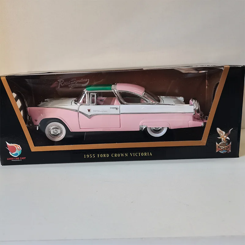 1:18 Scale Diecast 1955 Ford Crown Victoria Model 5 1:18 Scale Diecast 1955 Ford Crown Victoria Model - Image 5