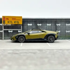 Diecast 1/64 Scale Lamborghini Huracan Sterrato 8 Sd203a38b3dbd4730a3e979e141b151a8c
