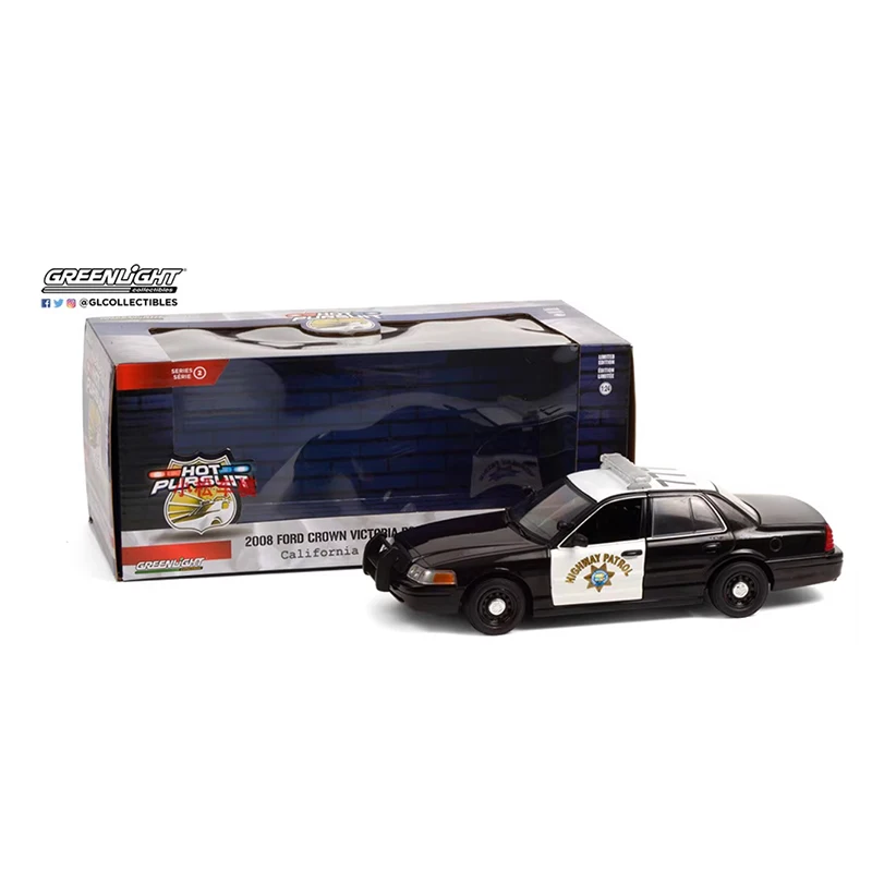 2008 Ford Crown Victoria Police Model 1:24 Scale 2 2008 Ford Crown Victoria Police Model 1:24 Scale - Image 2