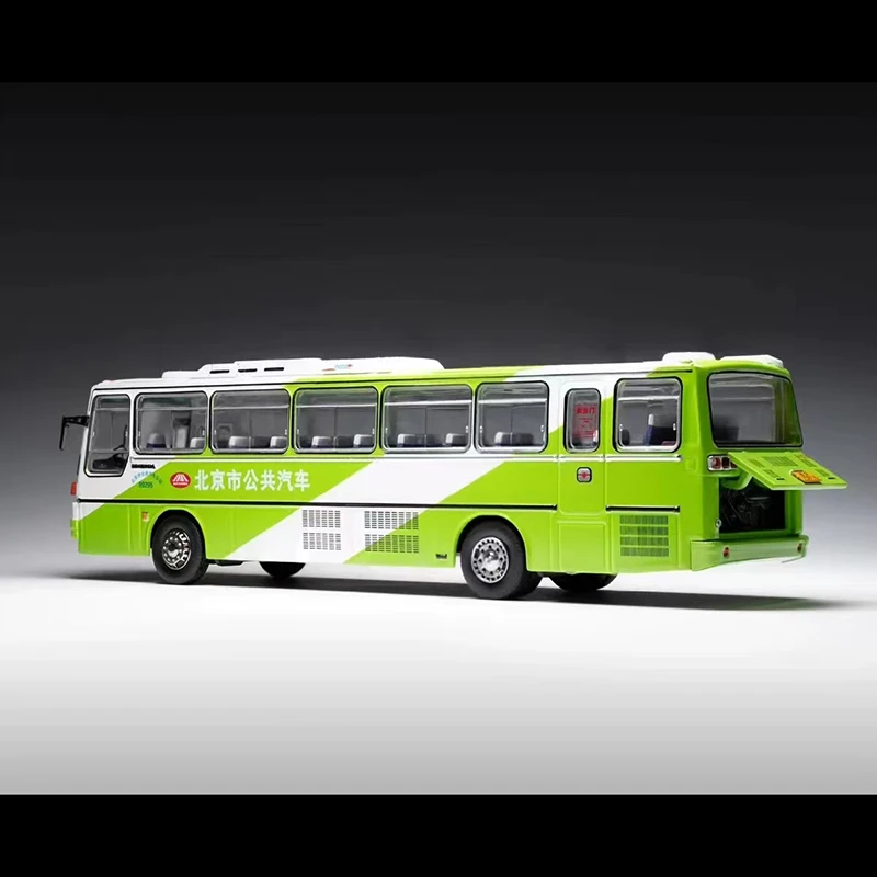 Diecast 1:64 Scale Beijing 916 Bus Model 3 Diecast 1:64 Scale Beijing 916 Bus Model - Image 3
