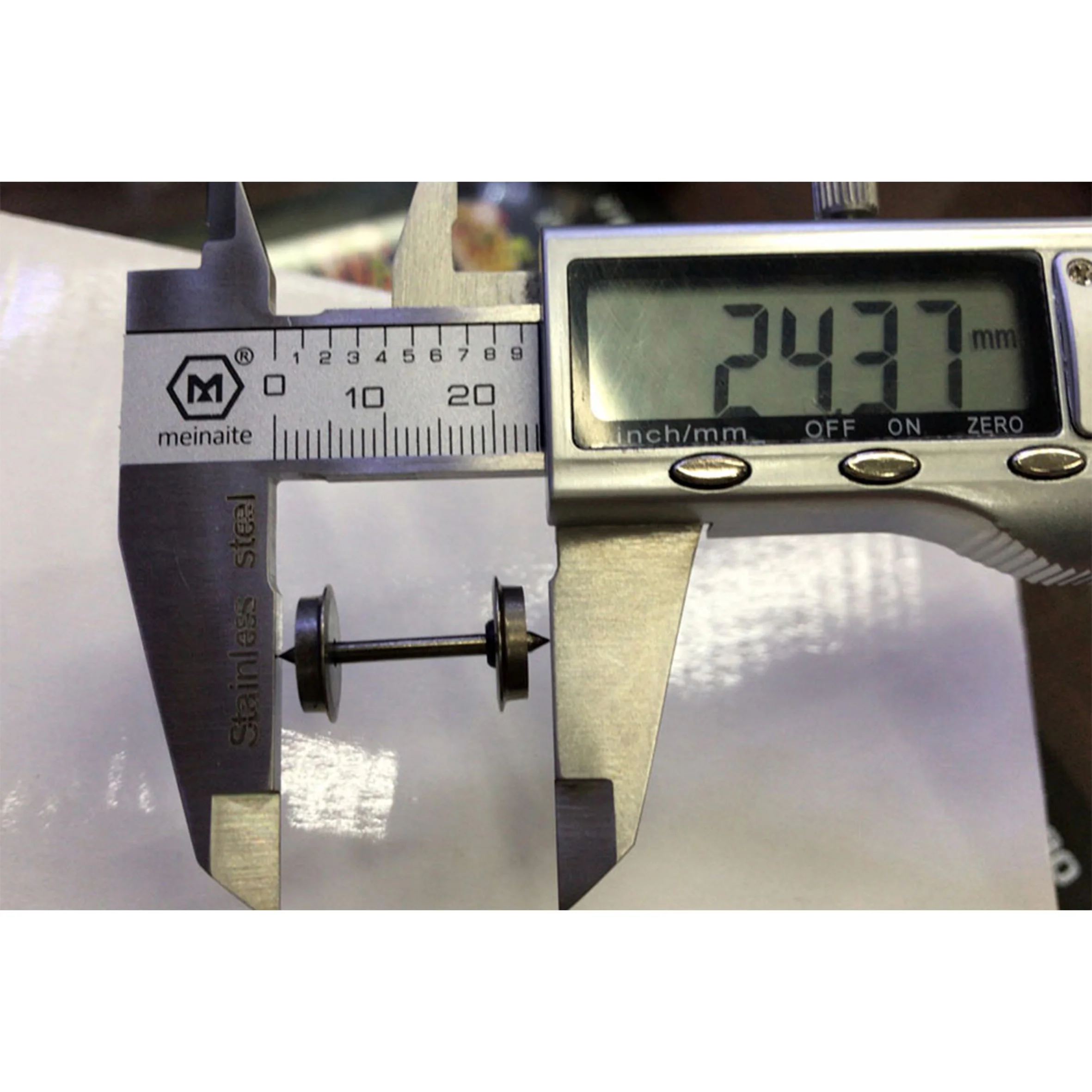 HO Scale Model Train Wheels Set of Two 2 HO Scale Model Train Wheels Set of Two - Image 2