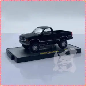 1998 GMC Sierra 1500 4x4 Model 1:64 Scale 8 Sd3ed5832147f435abfc3818fc4a41d42J