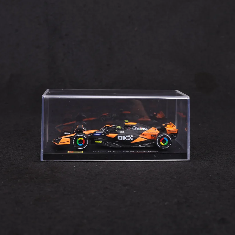 Bburago 1:43 McLaren Mcl38 Diecast Model 14 Bburago 1:43 McLaren Mcl38 Diecast Model - Image 14