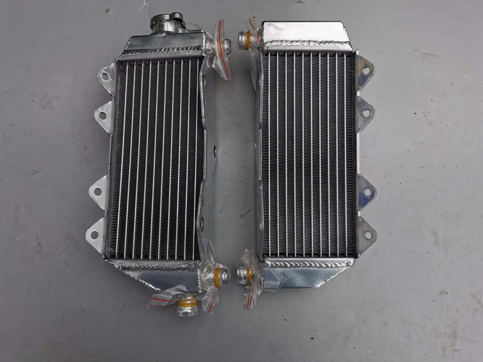 Yamaha YZ250 Aluminum Radiator Upgrade Kit 3 Yamaha YZ250 Aluminum Radiator Upgrade Kit - Image 3