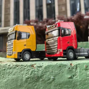 1/50 Scale Alloy Diecast Truck Model Red 15 Sd65e78f880f74b2a928b037dea570a85Z
