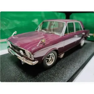 1970 Cortina 1600E 1:18 Scale Model Car