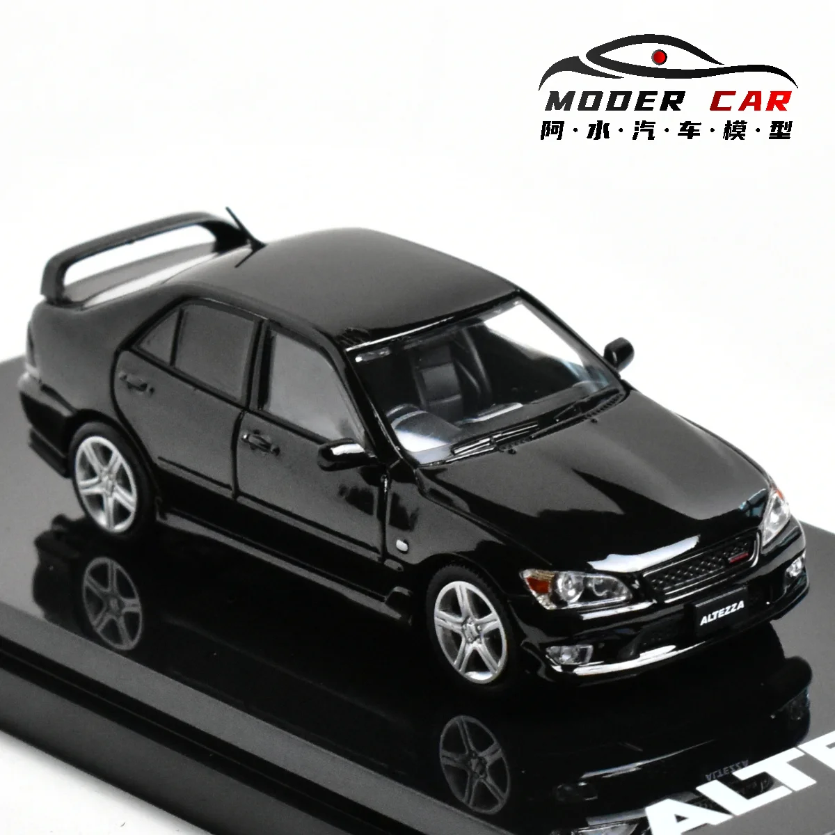 HOBBY JAPAN 1:64 Altezza RS200 Model Car 13 HOBBY JAPAN 1:64 Altezza RS200 Model Car - Image 13