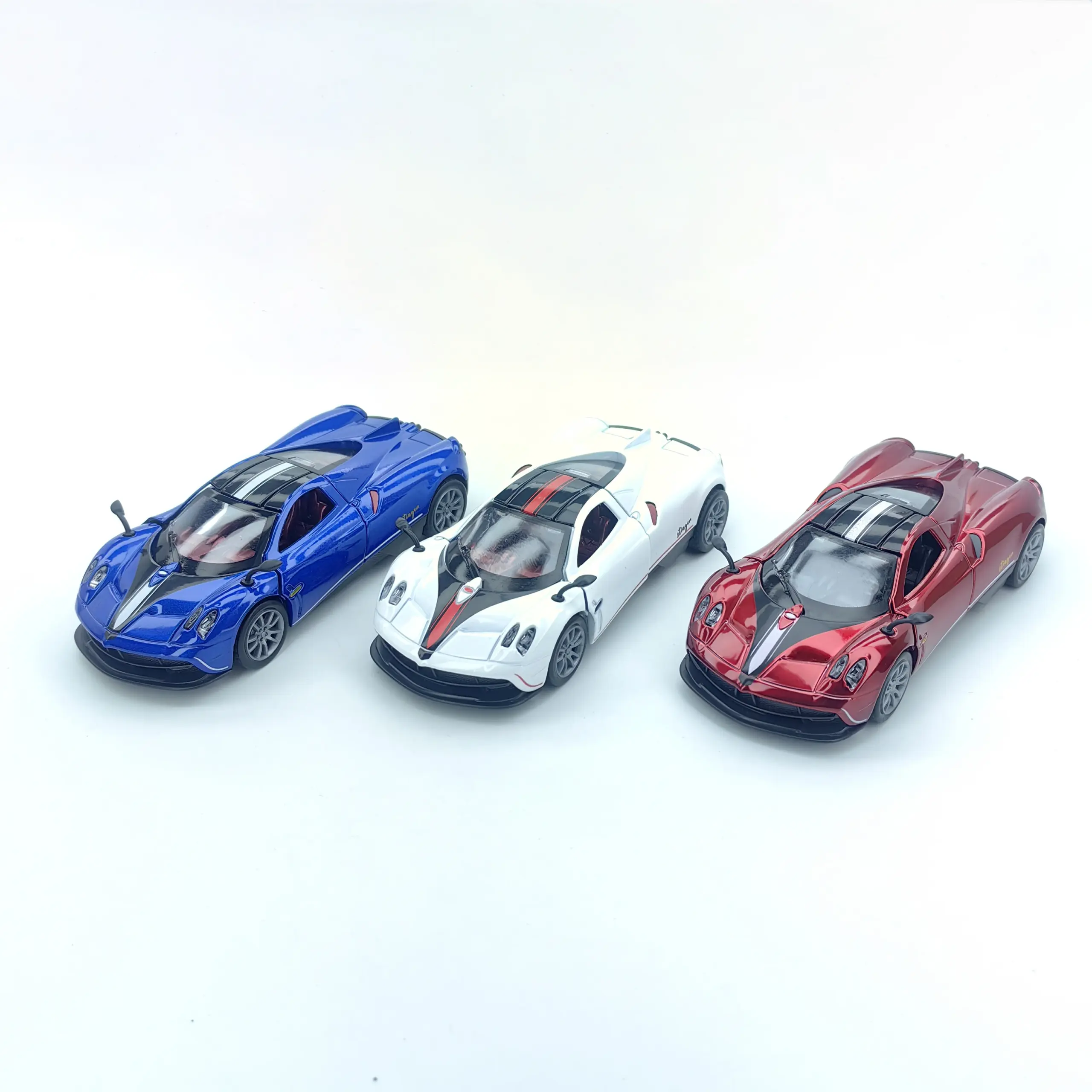 Pagani Diecast Alloy Sports Car Model 6 Pagani Diecast Alloy Sports Car Model - Image 6