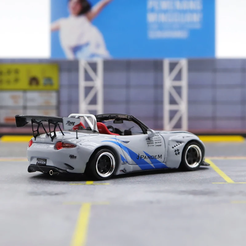 Diecast 1/64 Scale Mazda MX5 Rocket Rabbit Model 6 Diecast 1/64 Scale Mazda MX5 Rocket Rabbit Model - Image 6