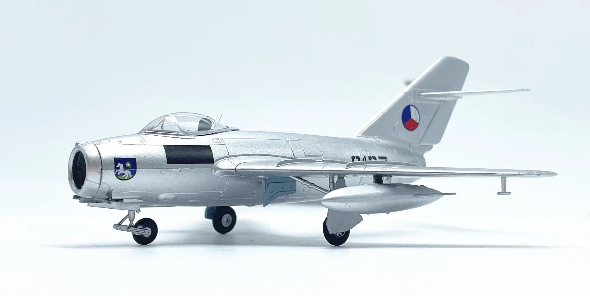 Czech MIG15 Fighter Model 1:72 Scale Replica 4 Czech MIG15 Fighter Model 1:72 Scale Replica - Image 4