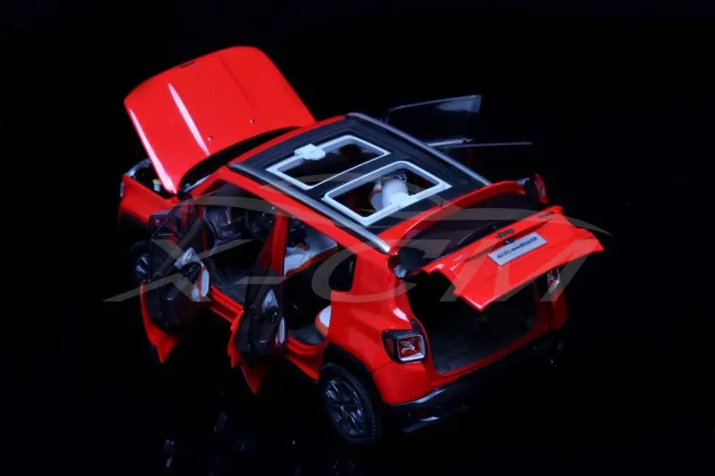 1/18 Renegade SUV Diecast Model Collection 8 1/18 Renegade SUV Diecast Model Collection - Image 8