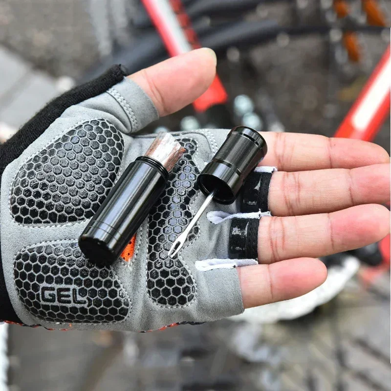 Bike Tubeless Tire Repair Kit, Compact Design 2 Bike Tubeless Tire Repair Kit, Compact Design - Image 2