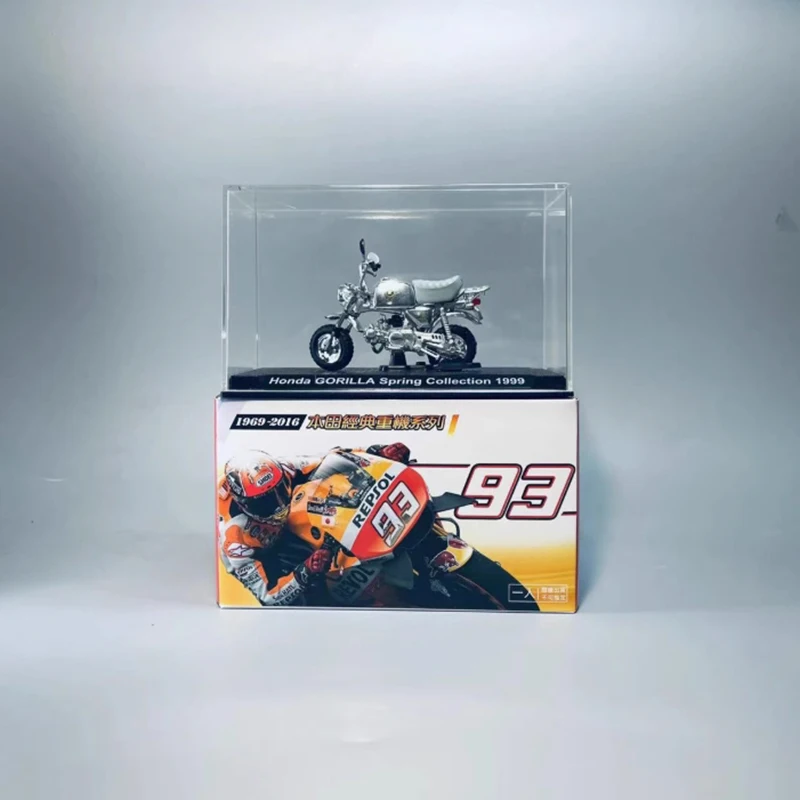 1:24 Scale Honda CB 1000R Model 2010 5 1:24 Scale Honda CB 1000R Model 2010 - Image 5