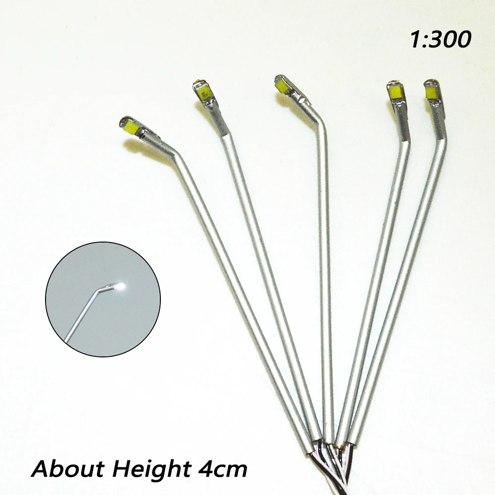 Set of 50 Miniature Street Lampposts with LEDs 12 Set of 50 Miniature Street Lampposts with LEDs - Image 12