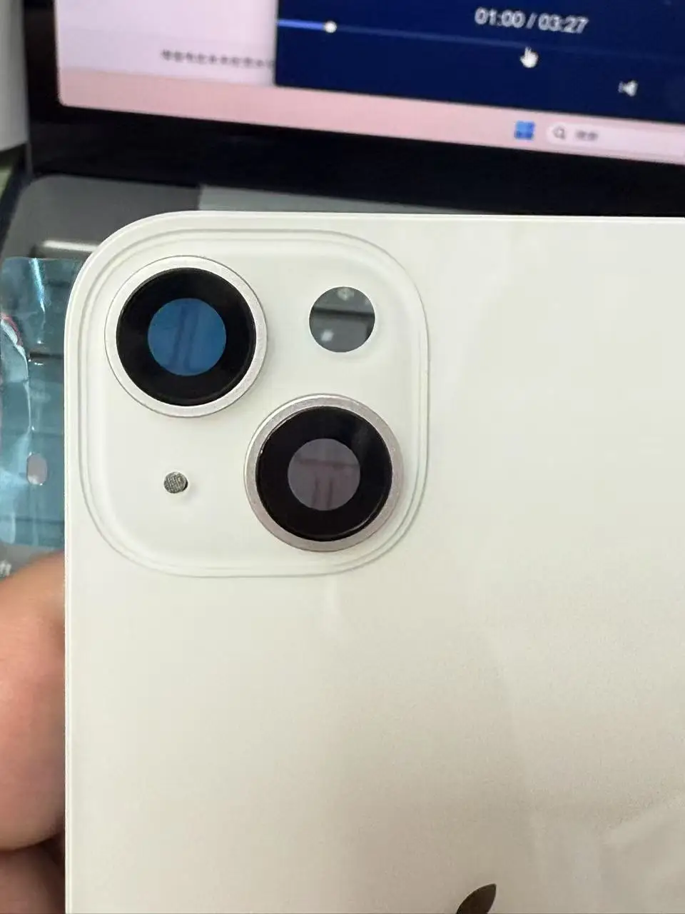 Premium Back Glass for iPhone 14 & 14 Plus 4 Premium Back Glass for iPhone 14 & 14 Plus - Image 4