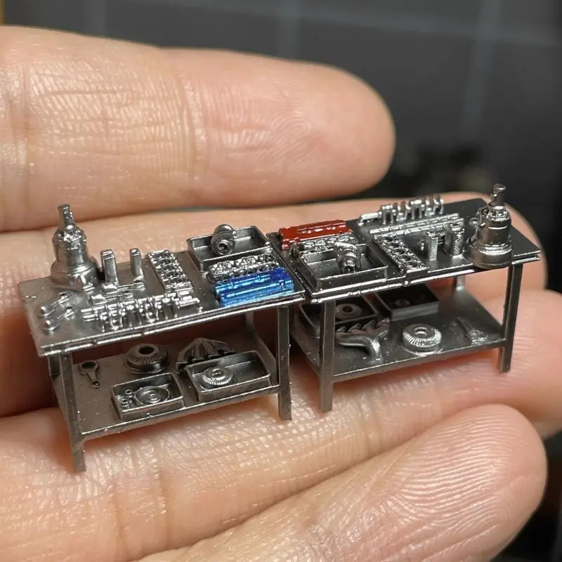 1:64 Scale Auto Repair Table Diorama Model 2 1:64 Scale Auto Repair Table Diorama Model - Image 2