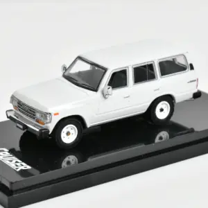 HOBBY JAPAN 1:64 Toyota Land Cruiser Diecast Car 22 Se134a2149ab843ea8f5289c2460b8f370