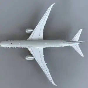 Qatar Airways Boeing 787-9 Diecast Model 1:400 10 Se20459fe34d54505b02a63060285f5f4e