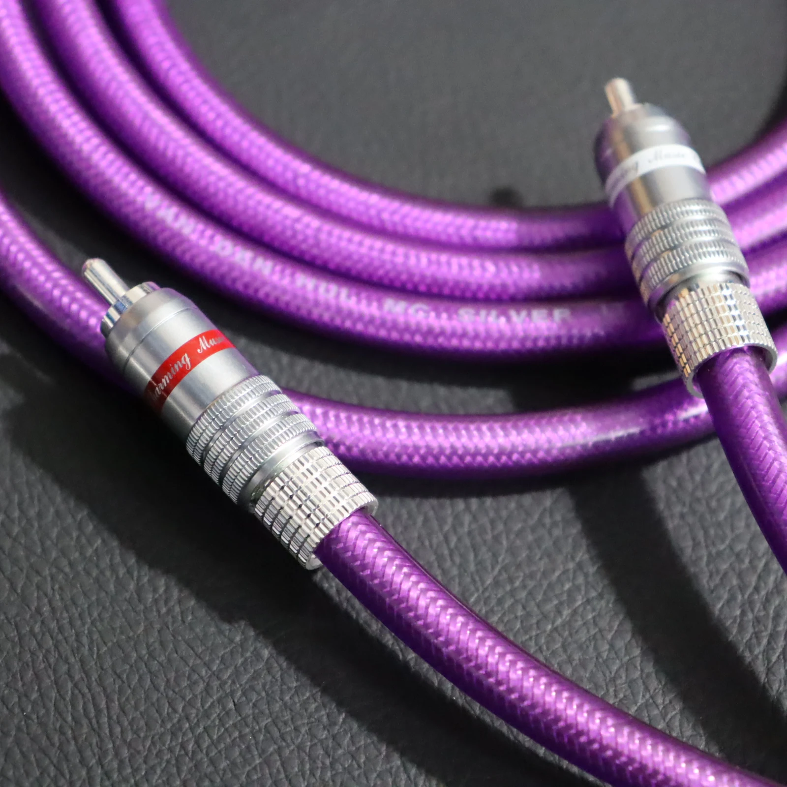 Van Den Hul IT65G RCA Cable 0.5m to 8m 4 Van Den Hul IT65G RCA Cable 0.5m to 8m - Image 4