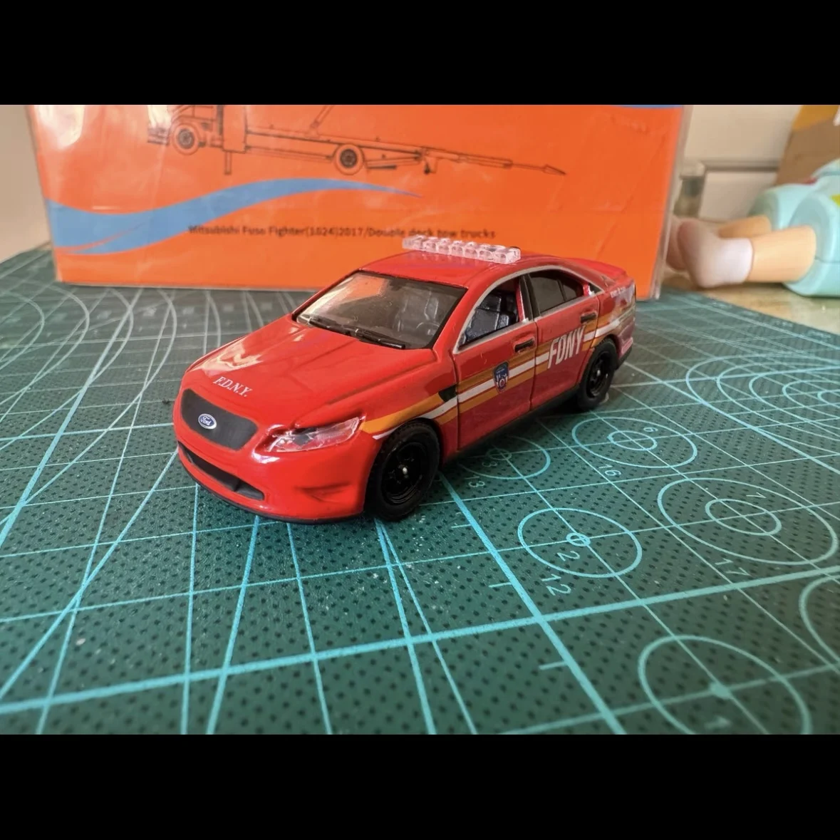 2016 Ford Taurus Police Car Diecast Model 3 2016 Ford Taurus Police Car Diecast Model - Image 3