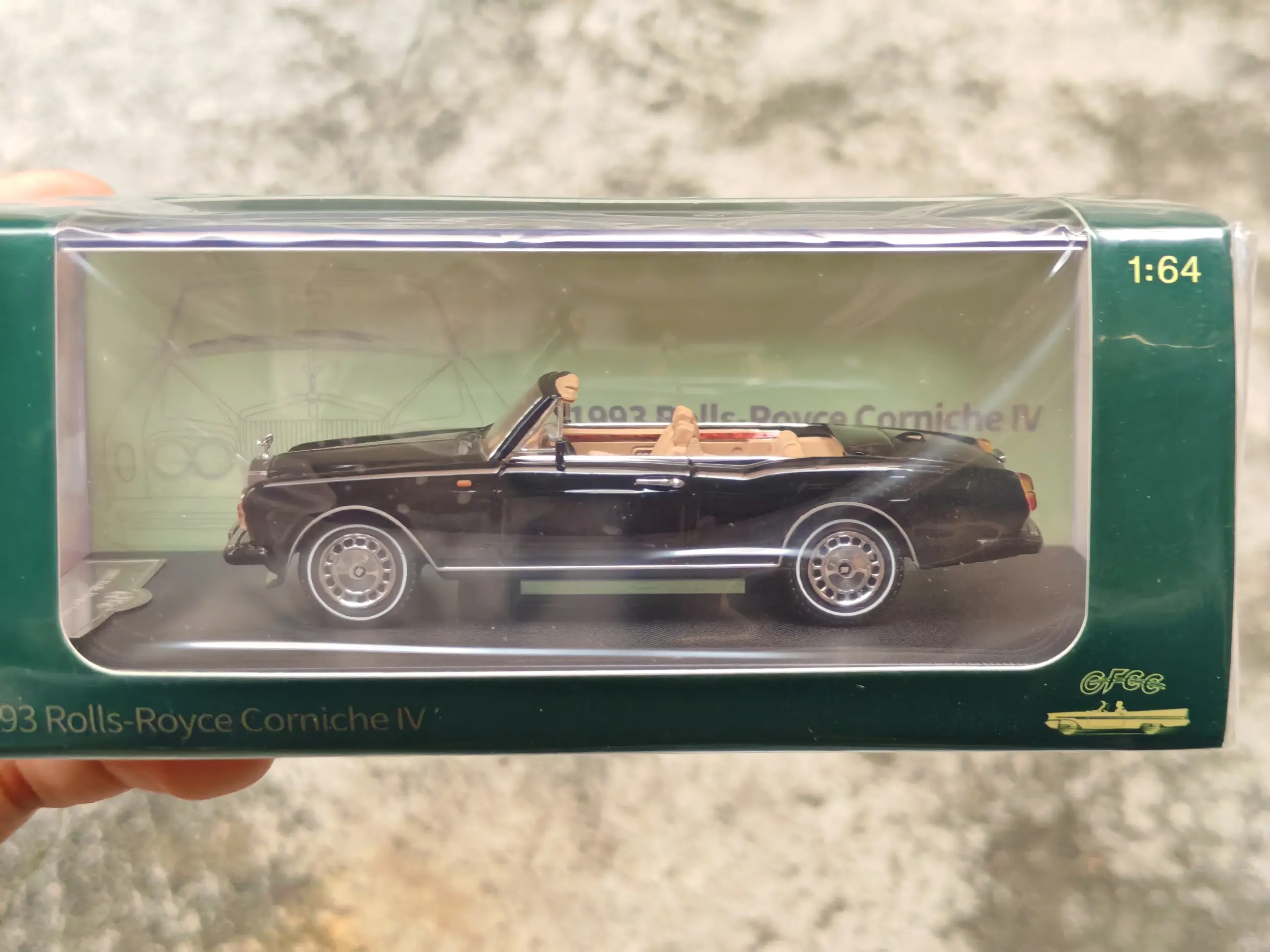 Rolls Royce Corniche IV 1:64 Scale Model 9 Rolls Royce Corniche IV 1:64 Scale Model - Image 9