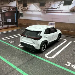 Toyota Yaris Cross GR Sport Diecast Model 1:64 9 Se60e97ef0fd24ca5aabe58ed3d878c5a8