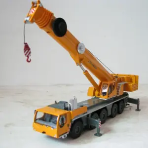 Diecast 1:87 Scale LIEBHERR Crane Model 10 Se83863c32f494c69ab117c3cb6f9eaad3