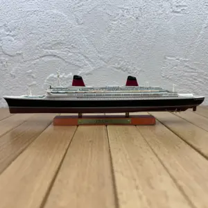1:1250 Scale Classic Cruise Ship Model 8 Se9e03eb504bf4ee0bef6441169bae52aX