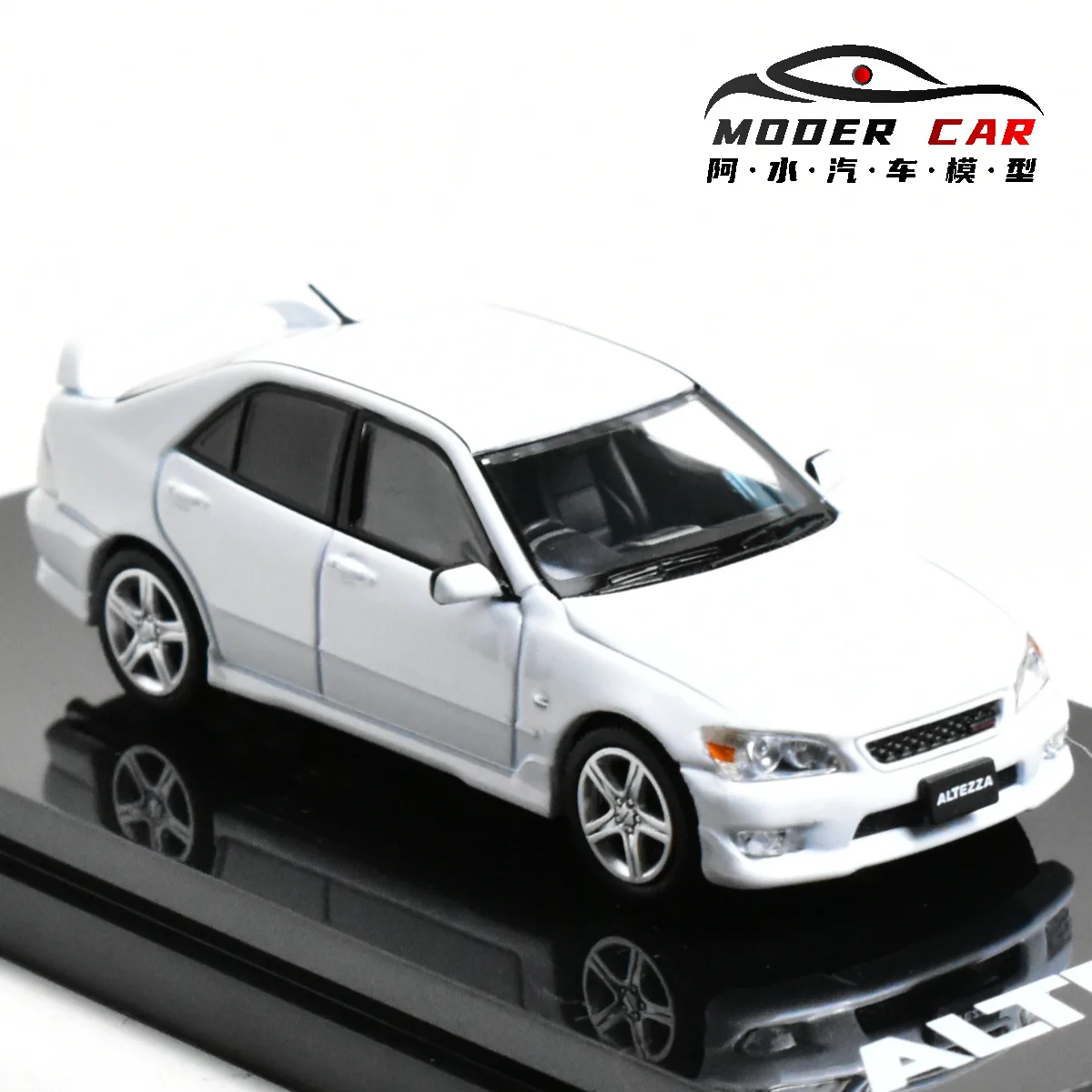 HOBBY JAPAN 1:64 Altezza RS200 Model Car 11 HOBBY JAPAN 1:64 Altezza RS200 Model Car - Image 11