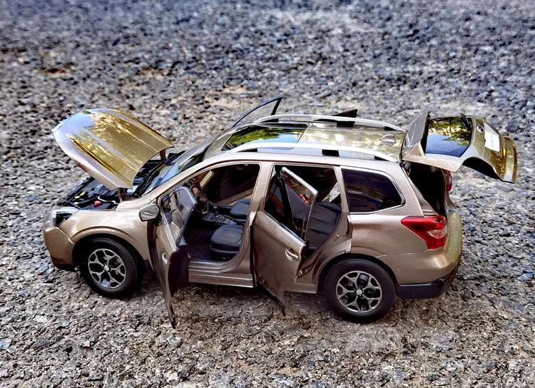 1/18 Scale Diecast Forester Model Brown Gold 4 1/18 Scale Diecast Forester Model Brown Gold - Image 4