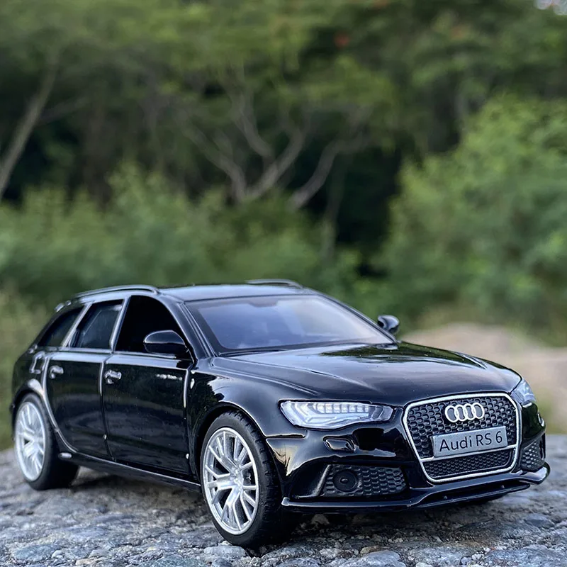 Audi RS6 Station Wagon 1:36 Scale Model 3 Audi RS6 Station Wagon 1:36 Scale Model - Image 3