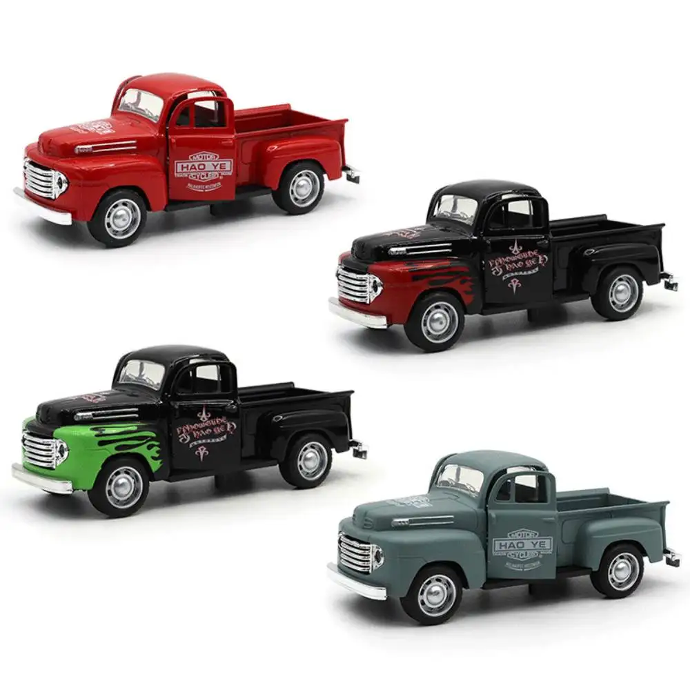 1:32 Diecast Pickup Truck Model with Open Doors 3 1:32 Diecast Pickup Truck Model with Open Doors - Image 3