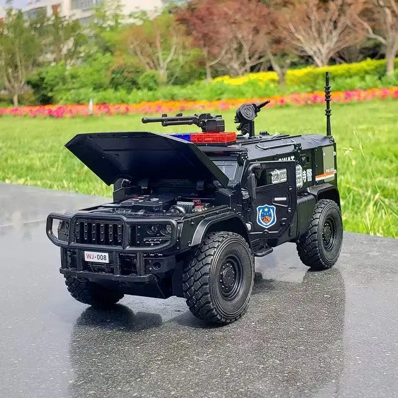 1:32 Scale Alloy Armored Car Model 3 1:32 Scale Alloy Armored Car Model - Image 3