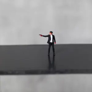 1:64 Scale Pink Helmet Motorcycle Girl Figure 17 Sed610fef4b82488b942a9f2fb54428761