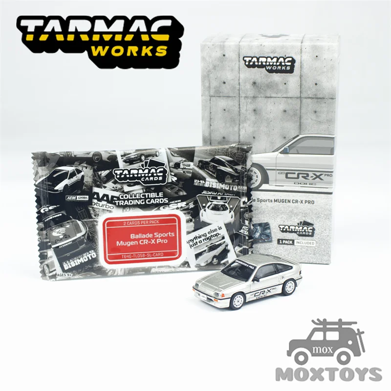 Tarmac Works 1:64 Toyota Hilux Diecast Model 6 Tarmac Works 1:64 Toyota Hilux Diecast Model - Image 6