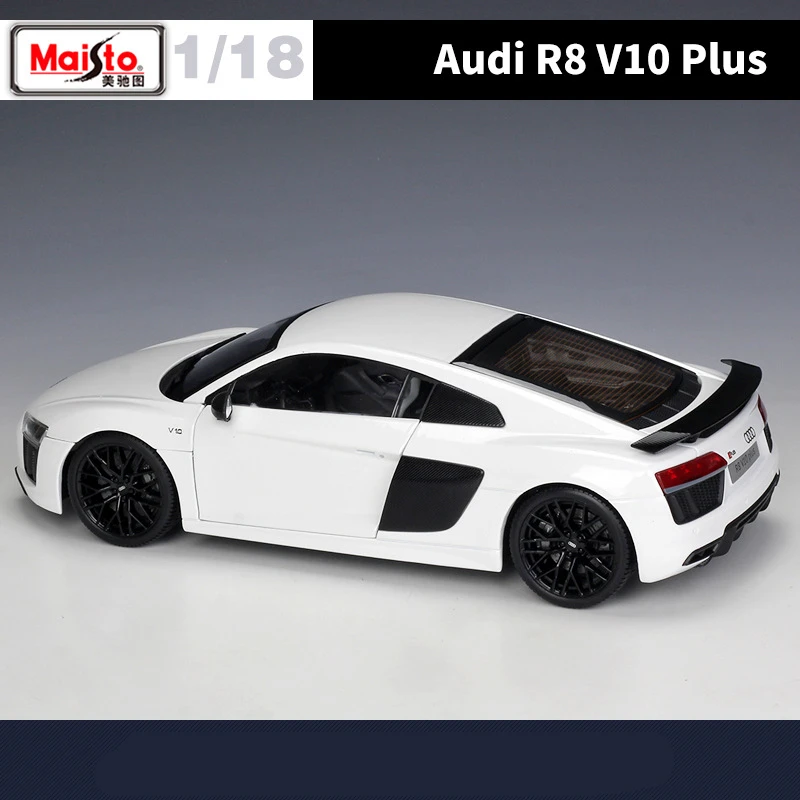 Audi R8 V10 Plus 1:18 Scale Diecast Model 5 Audi R8 V10 Plus 1:18 Scale Diecast Model - Image 5