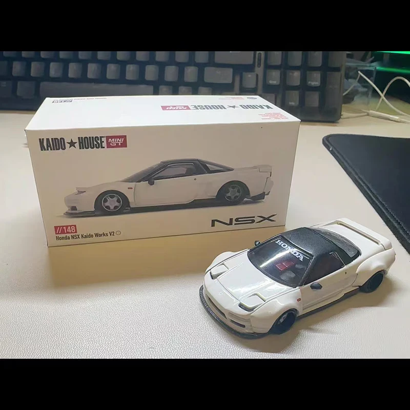 Cars 1/64 Scale Honda NSX NA1 Diecast Model 4 Cars 1/64 Scale Honda NSX NA1 Diecast Model - Image 4