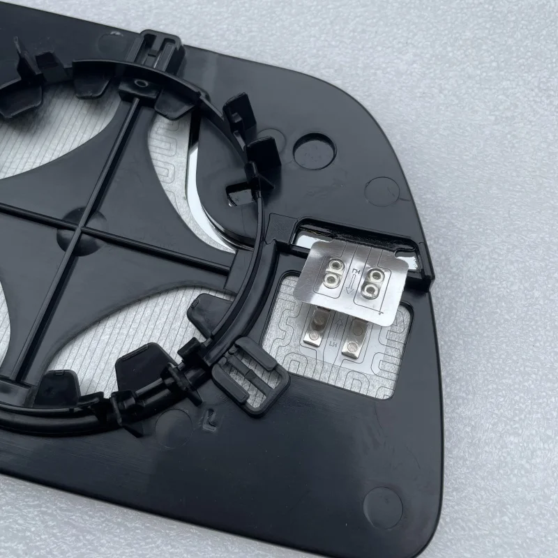 Heated Door Mirror Glass for Ford Edge & MKX 6 Heated Door Mirror Glass for Ford Edge & MKX - Image 6