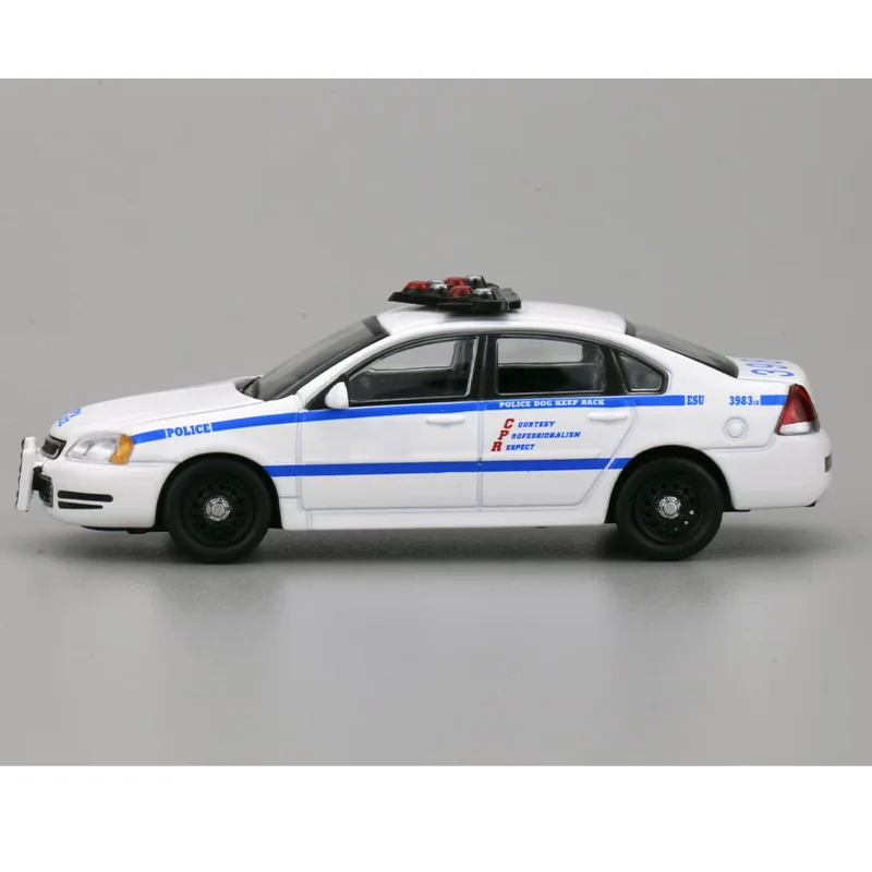 1:64 Scale Diecast Alloy Impala Police Car 4 1:64 Scale Diecast Alloy Impala Police Car - Image 4