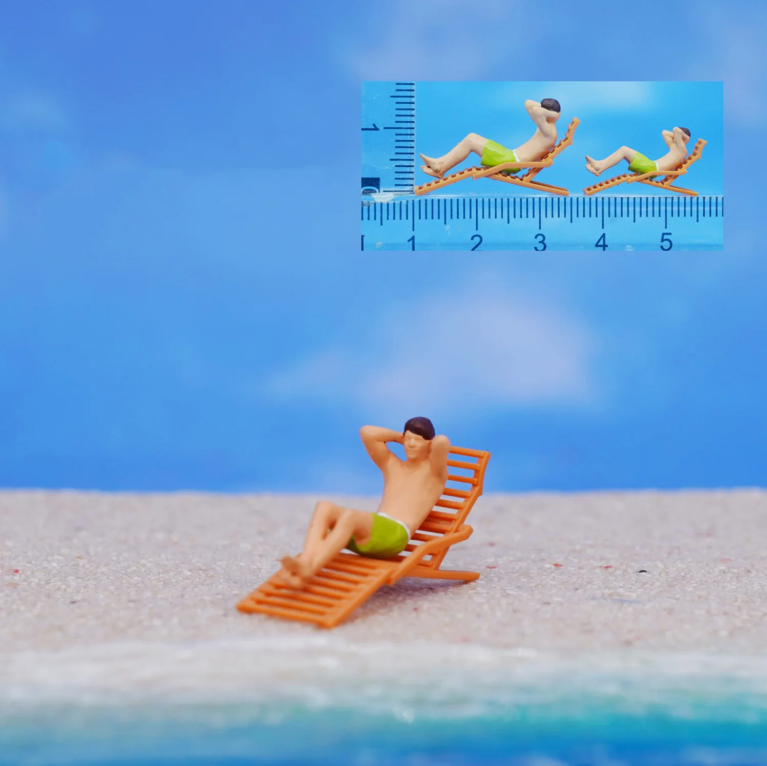 Resin Beach Diorama with Miniature Figures 22 Resin Beach Diorama with Miniature Figures - Image 22