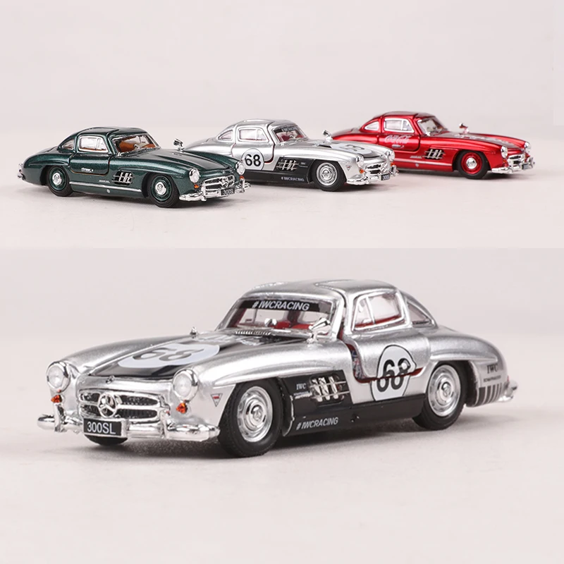 Diecast 1/64 Scale Mercedes Benz 300SL Model 2 Diecast 1/64 Scale Mercedes Benz 300SL Model - Image 2