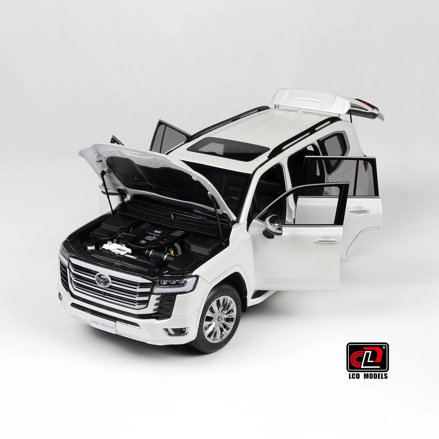 Diecast Model LC300 ZX 1:18 Scale SUV 2 Diecast Model LC300 ZX 1:18 Scale SUV - Image 2