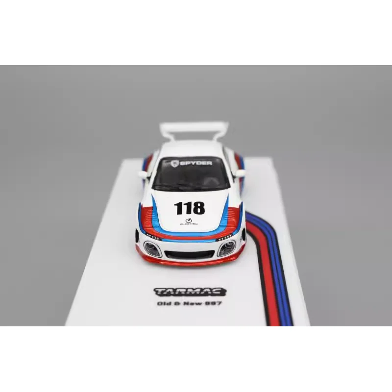 Tarmac Works 1/64 Old & New 997 #118 Diecast 4 Tarmac Works 1/64 Old & New 997 #118 Diecast - Image 4