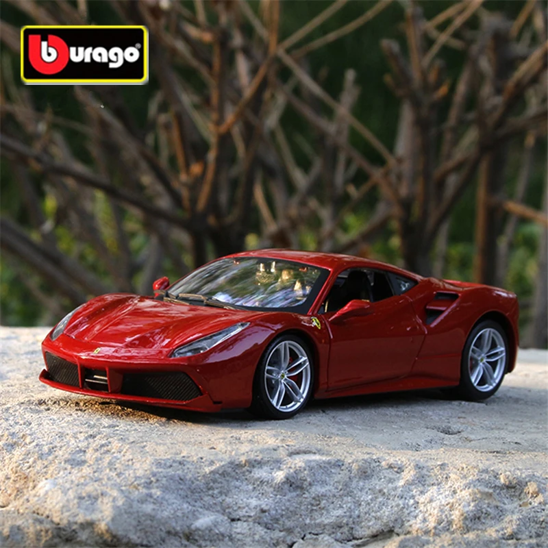 Bburago 1:24 Ferrari 488 GTB Diecast Model 3 Bburago 1:24 Ferrari 488 GTB Diecast Model - Image 3