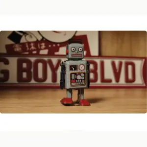 Nostalgic Retro Spring-Driven Tin Robot Figurine 7 Sfe027f6d335f45b7840c0fff2707627bW